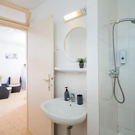 Lucic Apartament Hvar Town