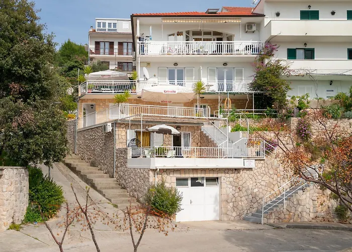 Apartment Lucic Hvar Town