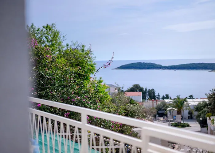 Lucic Apartment Hvar Town