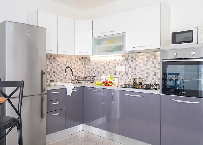 Lucic Apartment Hvar Town